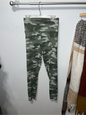 aerie Girls Camo High-Waist Leggings - Olive Green